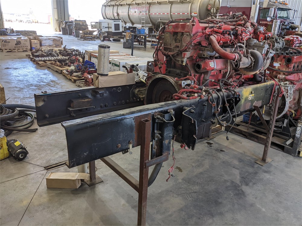 Prairie Auction Services Lot 44 ISX Cummins Engine with stand
