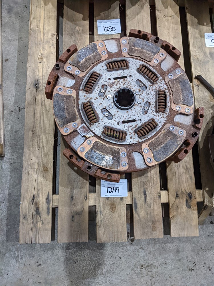 Prairie Auction Services Lot 1249 Eaton Spicer Clutch / 15.5"x2" / 2050lb